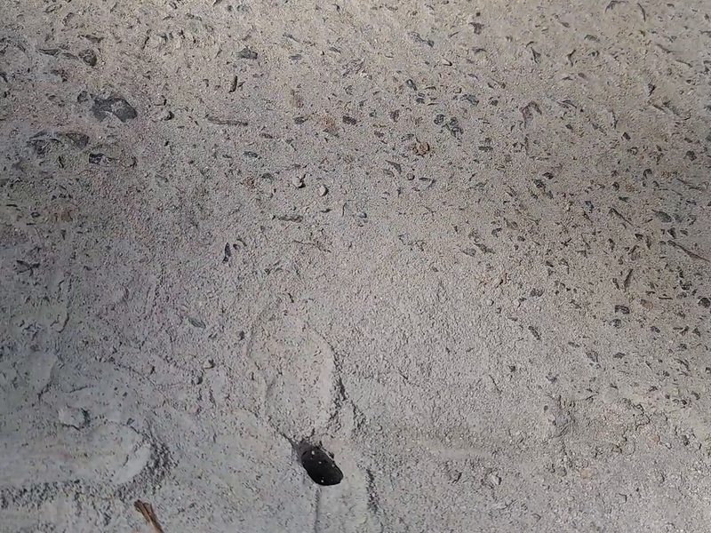 郑州卫生间漏水一定要砸砖吗?免砸砖注浆说明